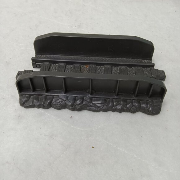 Fisher Price GeoTRAX Dark Gray Railway Bridges Lot of 3 - Picture 2 of 3